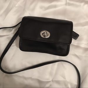 🚫SOLD🚫 Coach Mini Bag